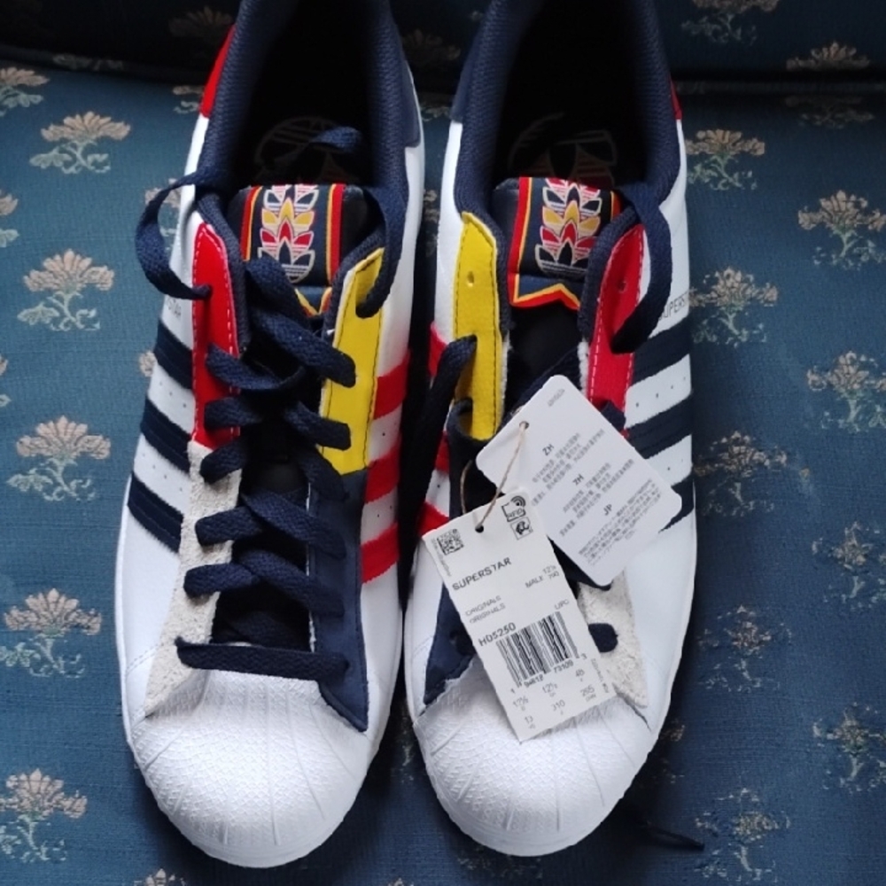 Adidas Men's Original Superstar Size 13